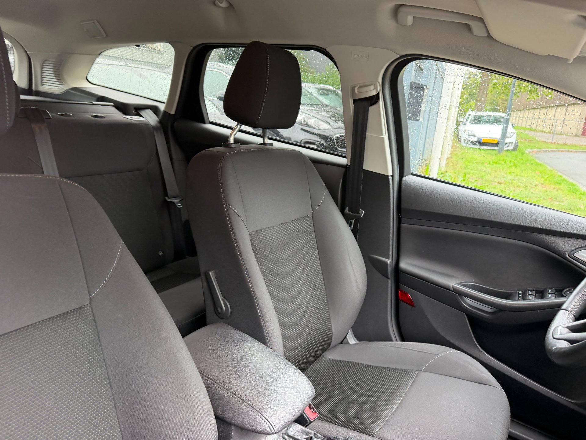 Ford Focus Wagon 1.0 EcoBoost Titanium Business 1e (2018), foto 57