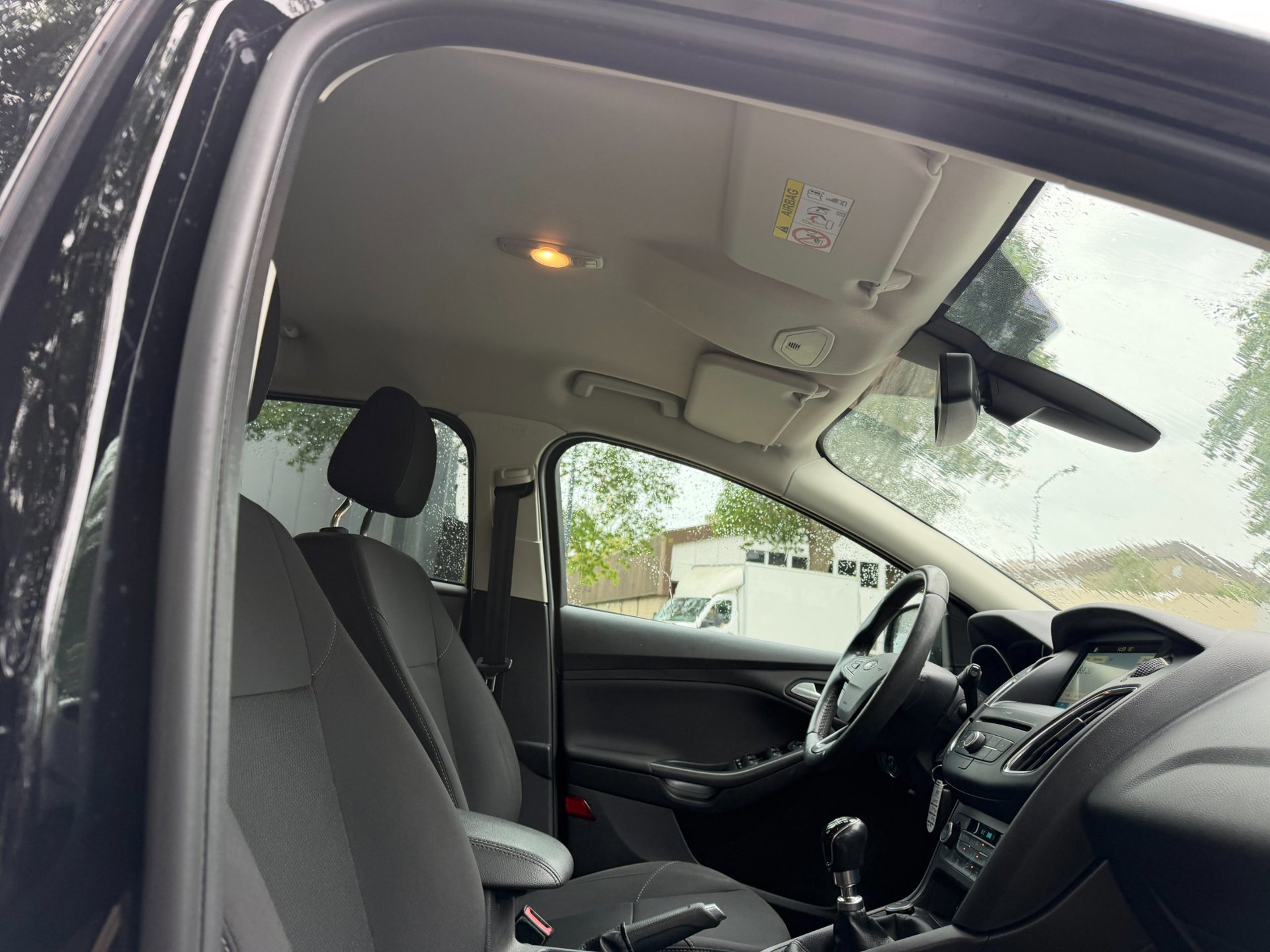 Ford Focus Wagon 1.0 EcoBoost Titanium Business 1e (2018), foto 59