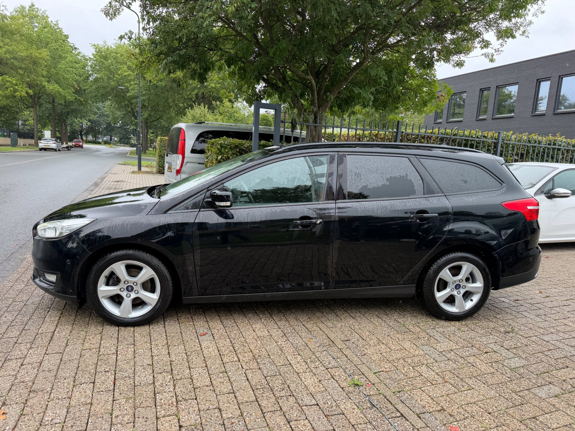 Ford Focus Wagon 1.0 EcoBoost Titanium Business 1e (2018), foto 10