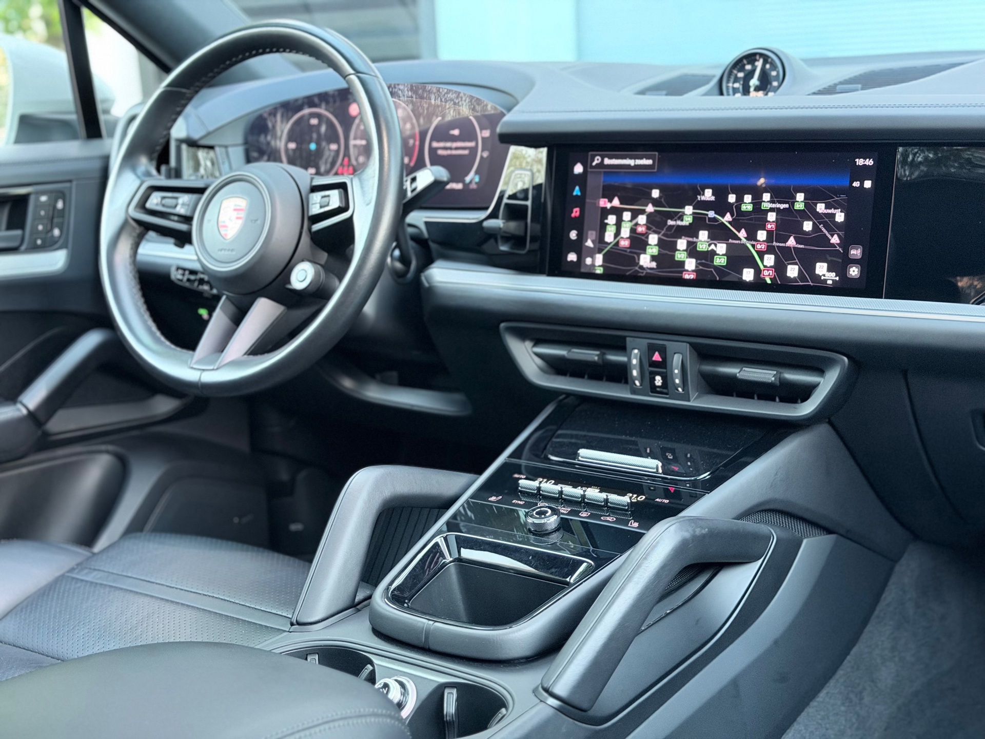 Porsche Cayenne 3.0 E-Hybrid (2023), foto 20