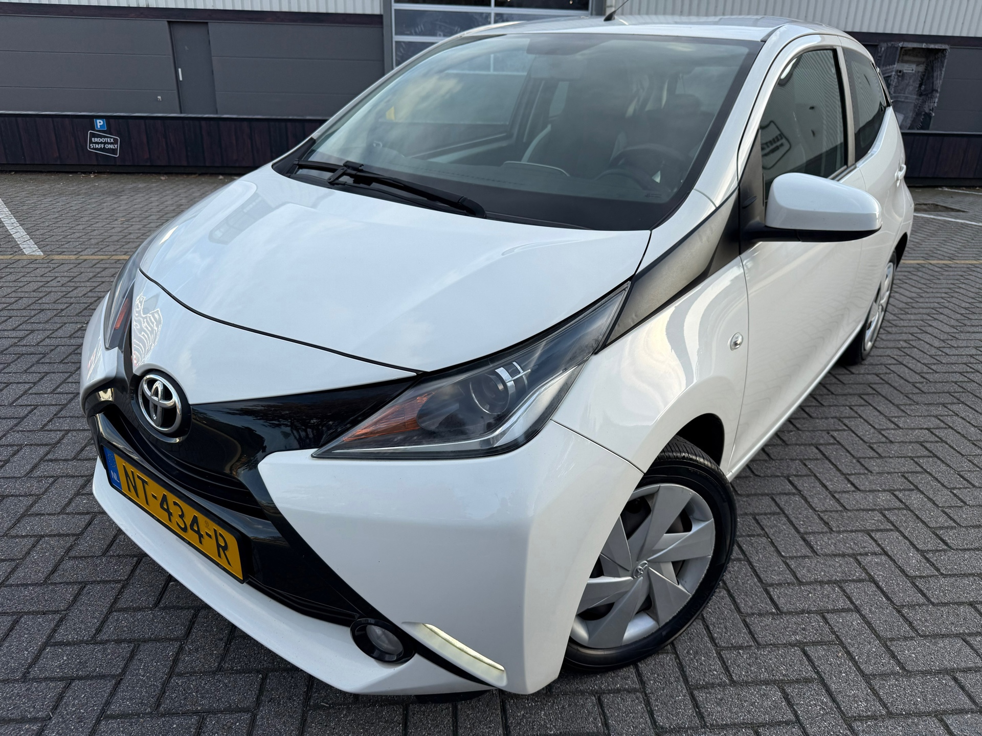 Toyota Aygo 1.0 VVT-i x-play (2017), foto 20