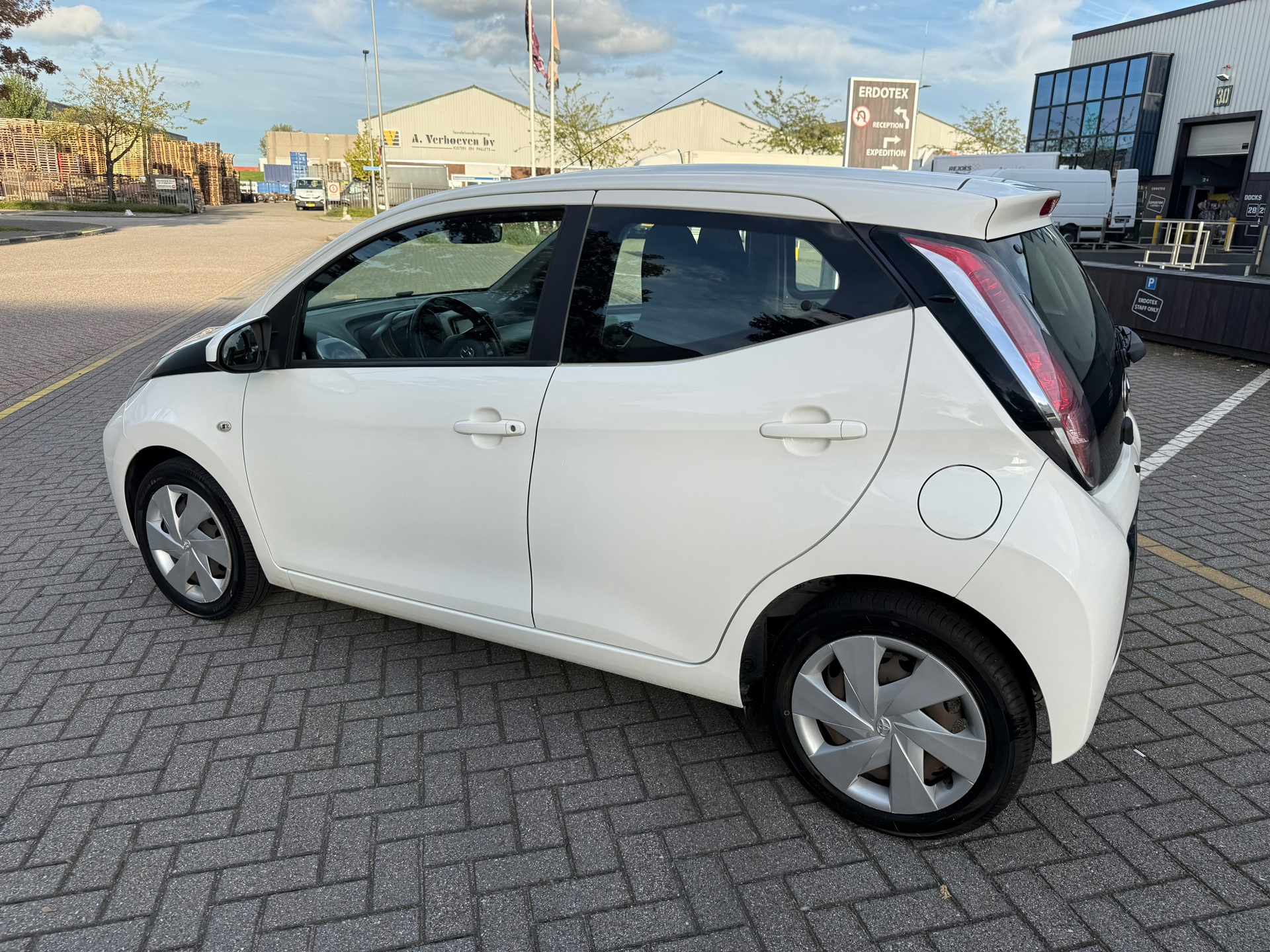 Toyota Aygo 1.0 VVT-i x-play (2017), foto 8