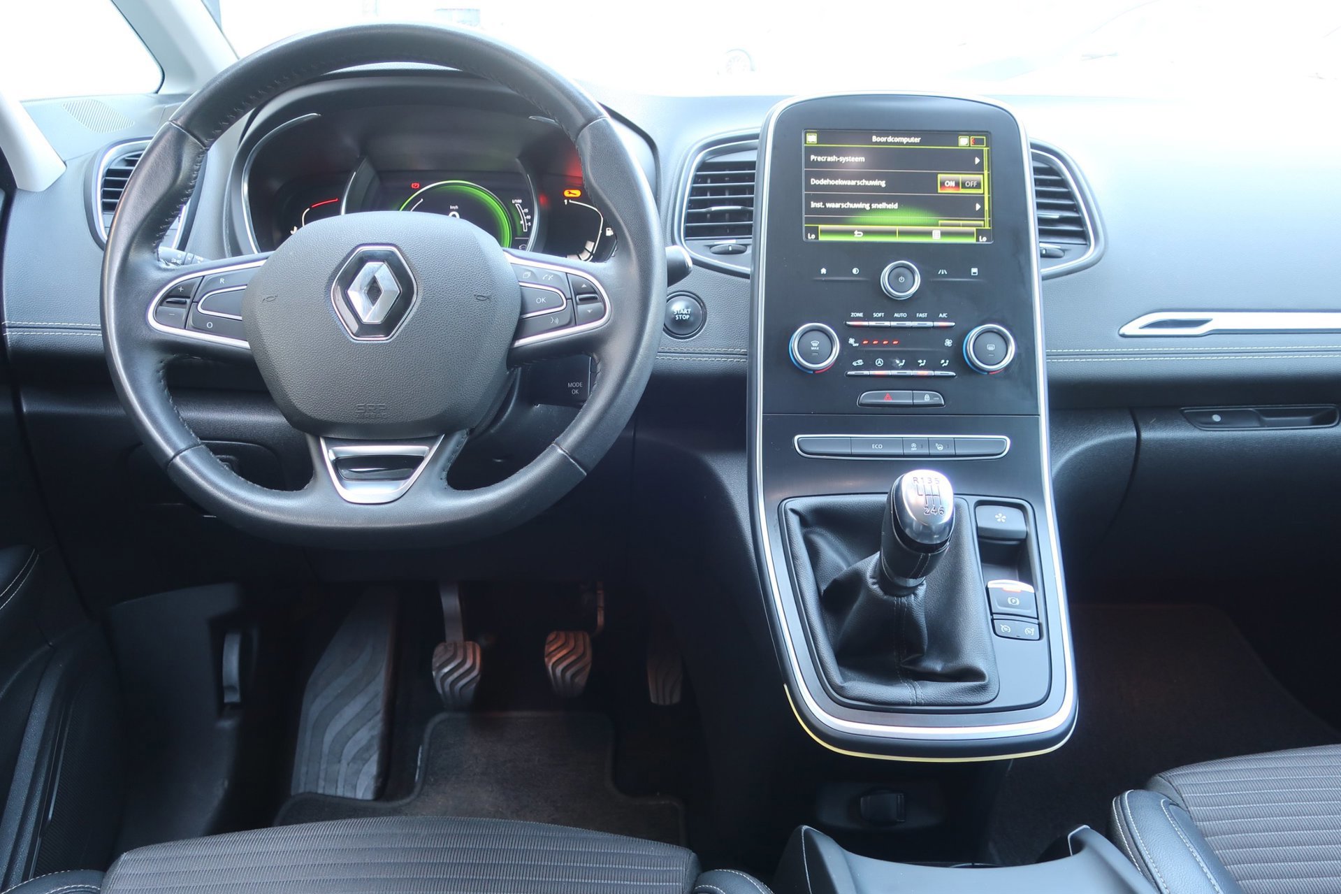 Renault Grand Scénic 1.3 TCe Intens 7p. 1e (2018), foto 11
