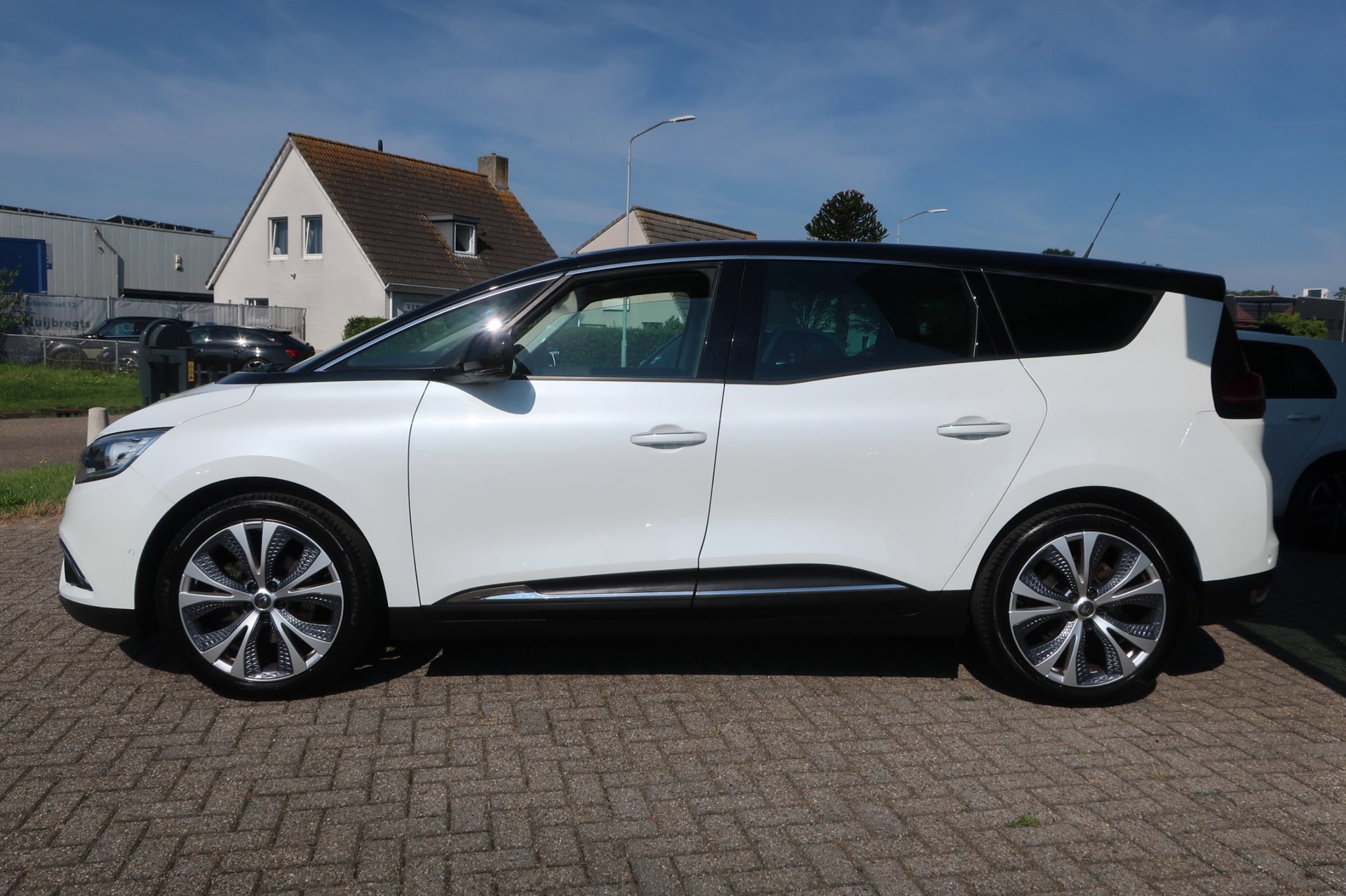 Renault Grand Scénic 1.3 TCe Intens 7p. 1e (2018), foto 4