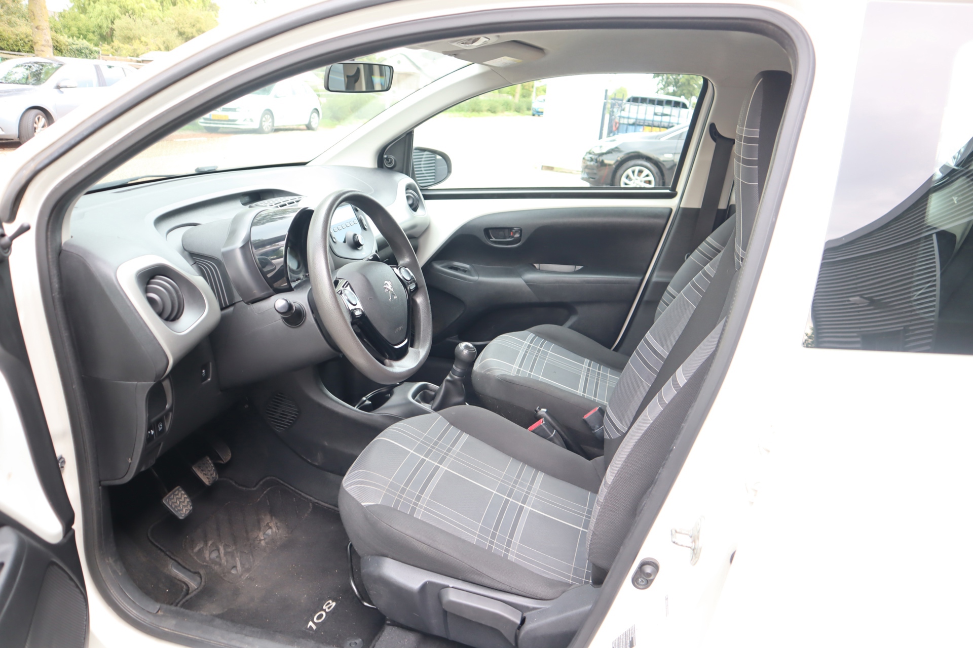 Peugeot 108 1.0 e-VTi Active (2018), foto 11