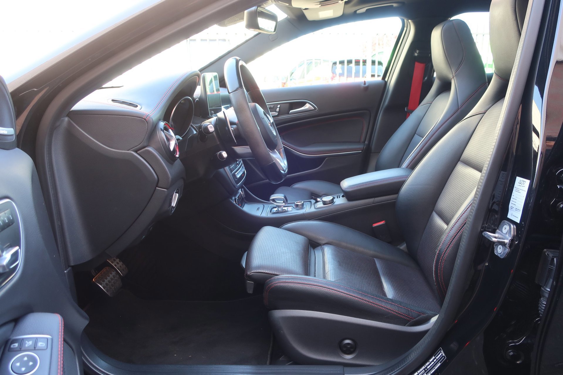Mercedes-Benz GLA-klasse AMG 45 4MATIC Premium Plus ADAP-CRUIS_ 360CAM_ (2018), foto 20