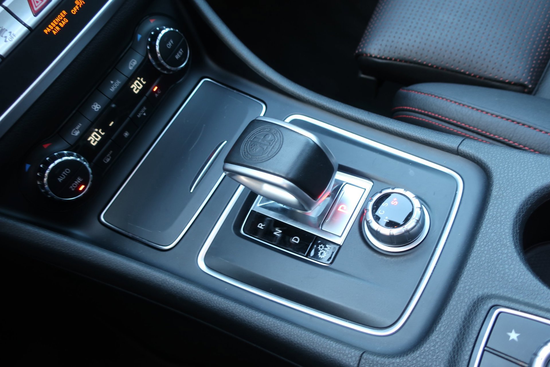 Mercedes-Benz GLA-klasse AMG 45 4MATIC Premium Plus ADAP-CRUIS_ 360CAM_ (2018), foto 26