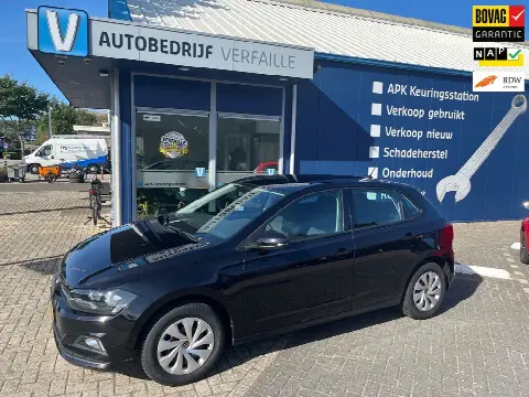 Volkswagen Polo 1.0 TSI Comfortline Apple (2021)