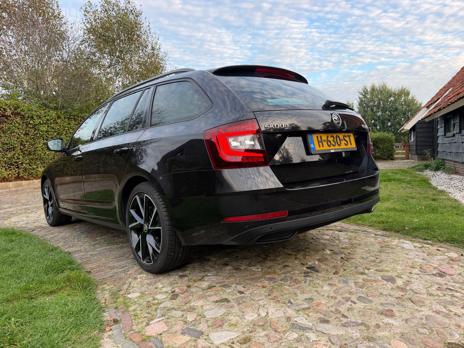 Skoda Octavia Combi 1.5 TSI Greentech Sport Business-NL auto-1 (2020), foto 3