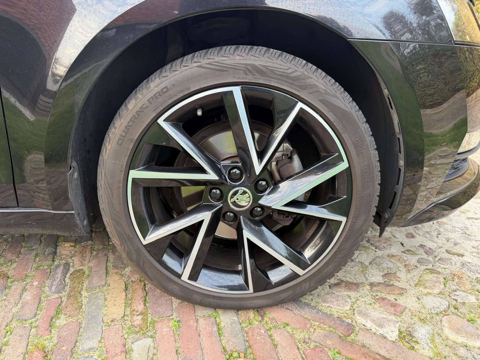 Skoda Octavia Combi 1.5 TSI Greentech Sport Business-NL auto-1 (2020), foto 32