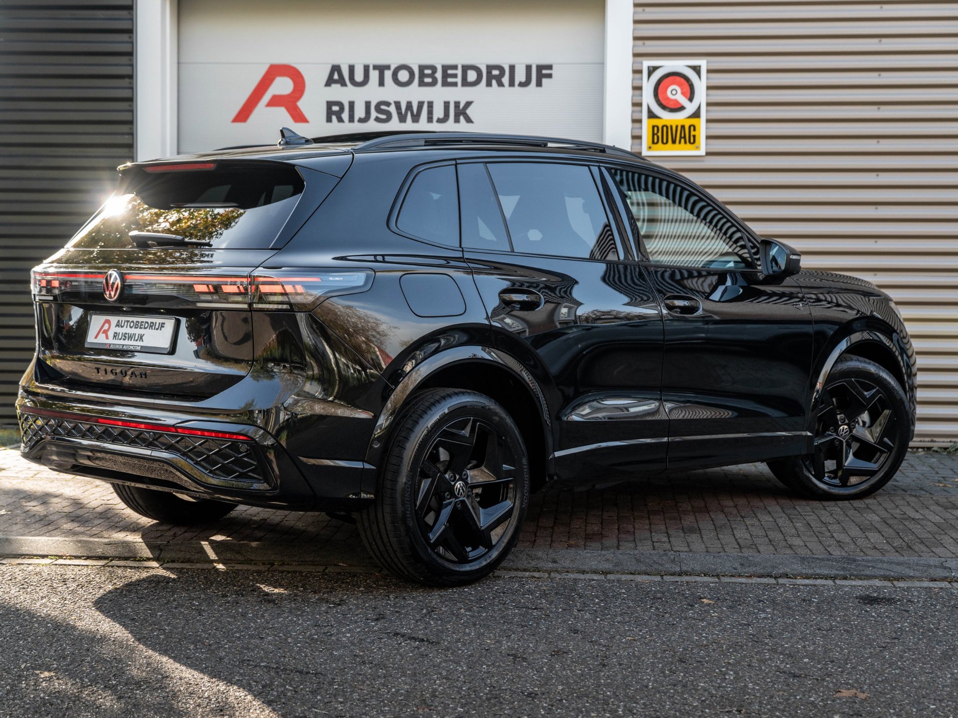 Volkswagen Tiguan 1.5 eTSI R-Line Edition (2025), foto 4