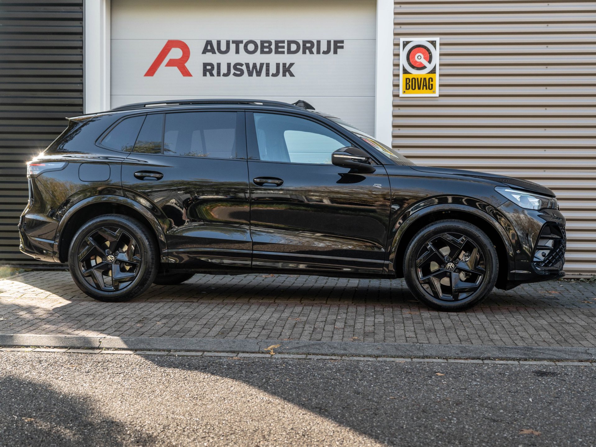 Volkswagen Tiguan 1.5 eTSI R-Line Edition (2025), foto 5