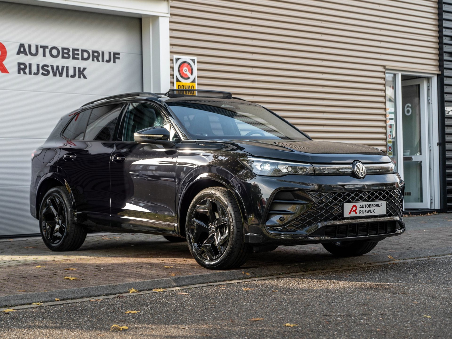 Volkswagen Tiguan 1.5 eTSI R-Line Edition (2025), foto 8
