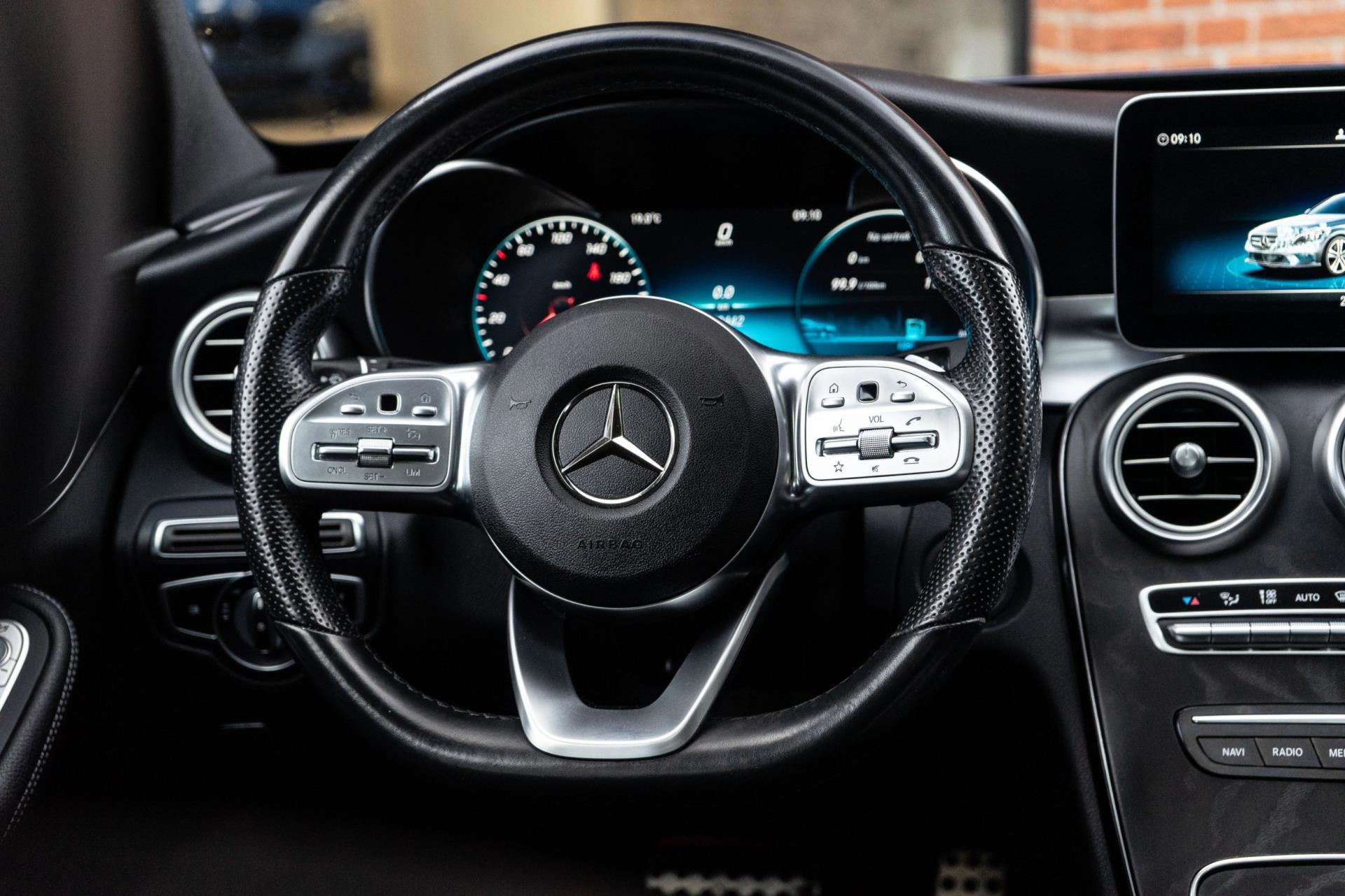 Mercedes-Benz C-klasse 180 AMG Line (2019), foto 14