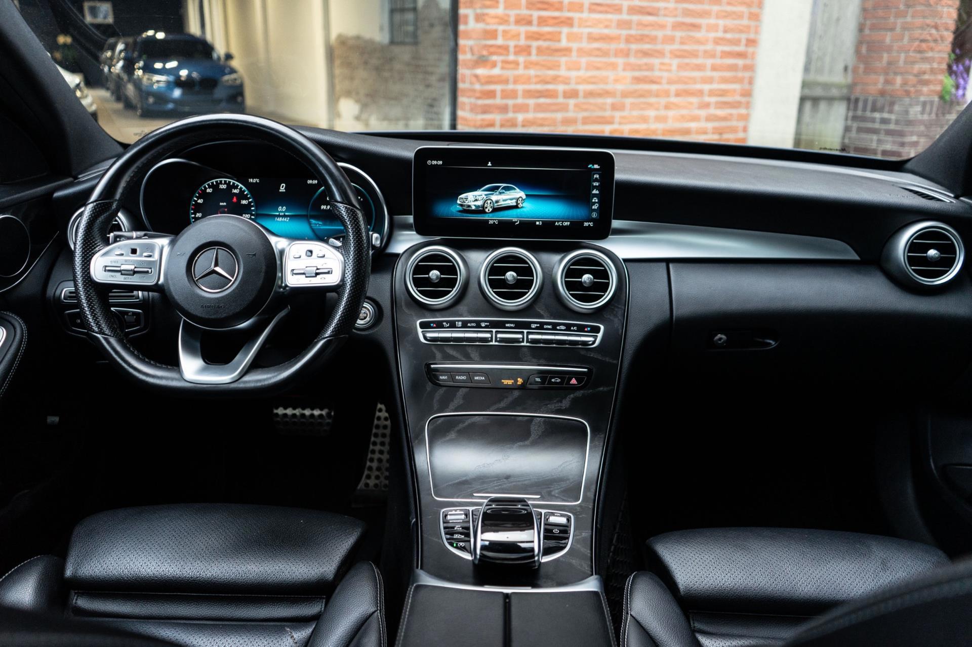 Mercedes-Benz C-klasse 180 AMG Line (2019), foto 3