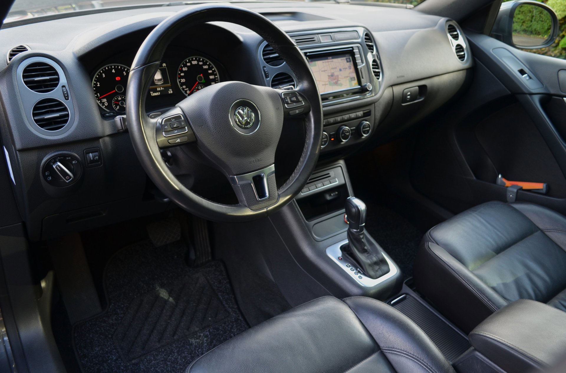 Volkswagen Tiguan 1.4 TSI R-Line Edition (2016), foto 12