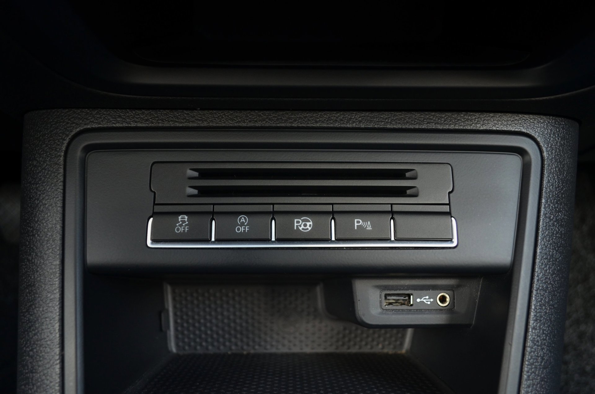 Volkswagen Tiguan 1.4 TSI R-Line Edition (2016), foto 26