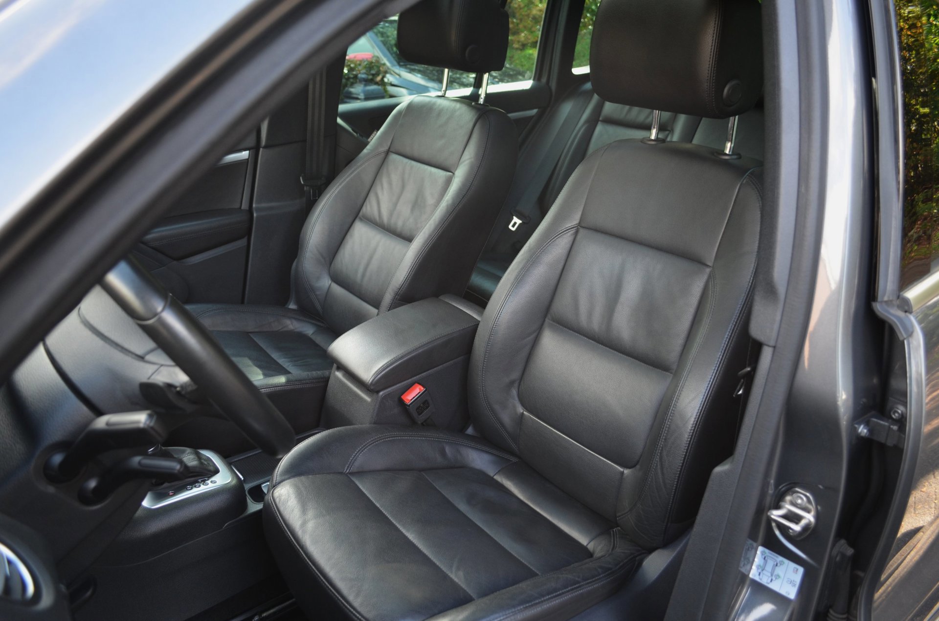 Volkswagen Tiguan 1.4 TSI R-Line Edition (2016), foto 10