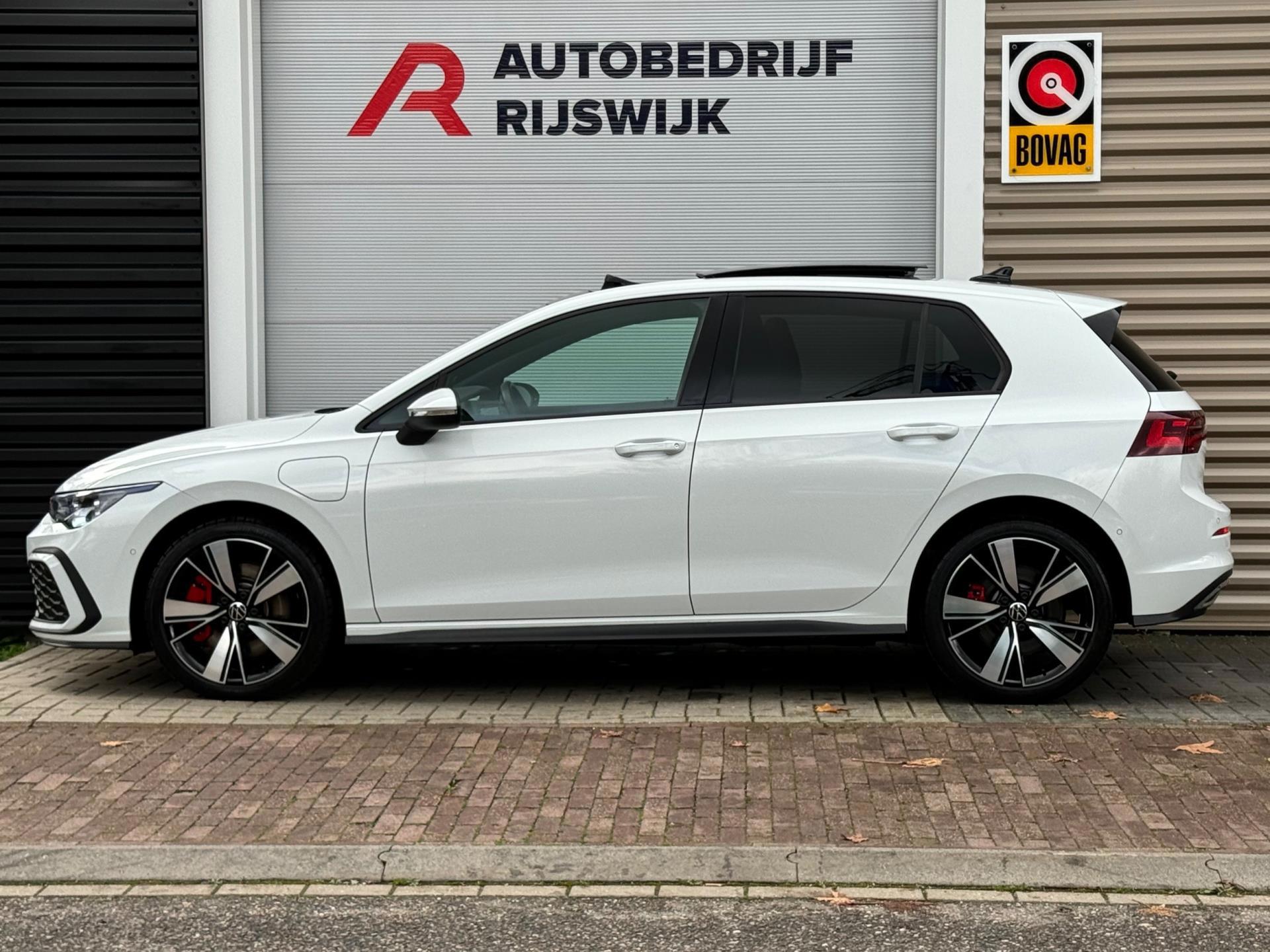 Volkswagen Golf 1.4 eHybrid GTE (2020), foto 2