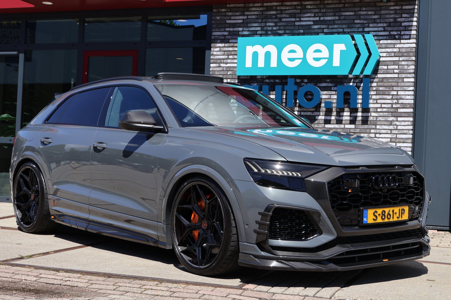 Audi Q8 4.0 TFSI RS quattro URBAN (2022), foto 19