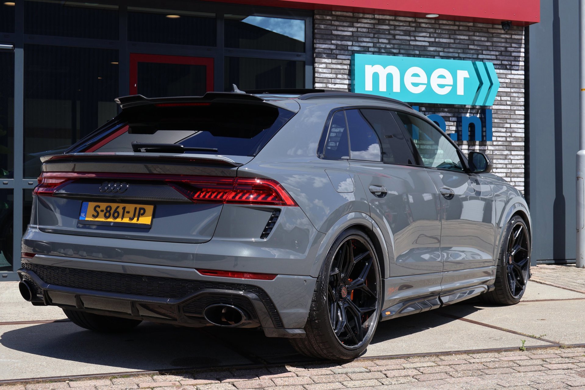 Audi Q8 4.0 TFSI RS quattro URBAN (2022), foto 36