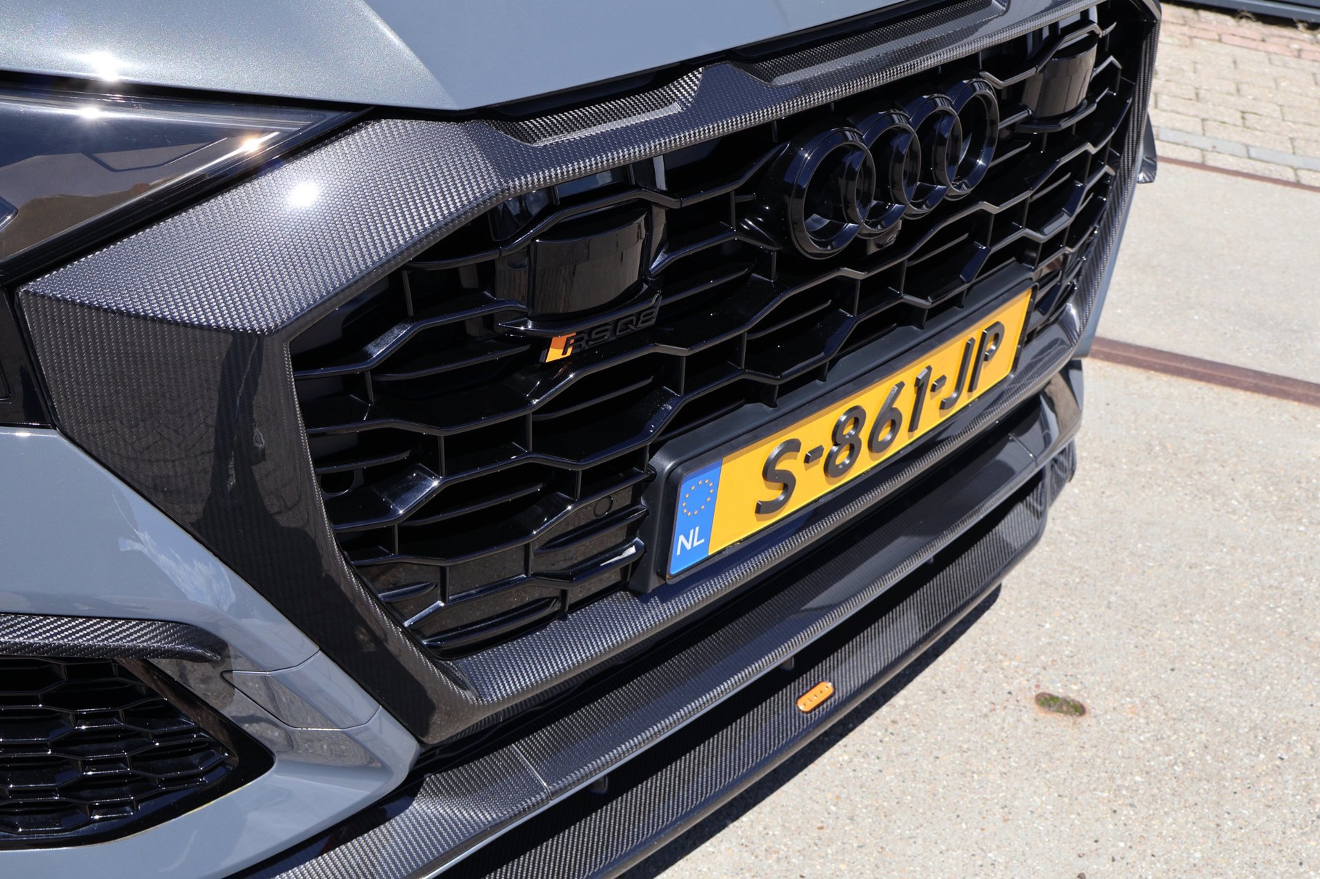 Audi Q8 4.0 TFSI RS quattro URBAN (2022), foto 9