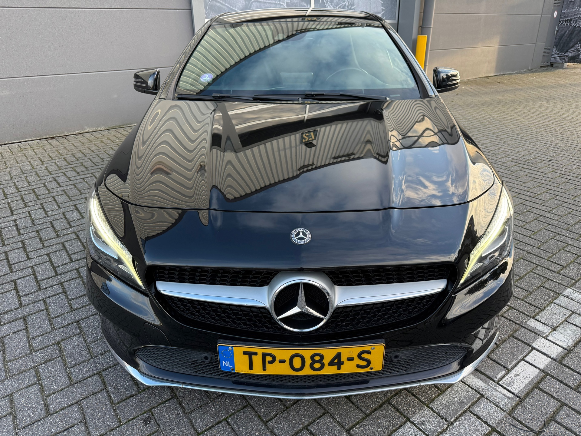 Mercedes-Benz CLA-klasse 180 Business Solution (2018), foto 2