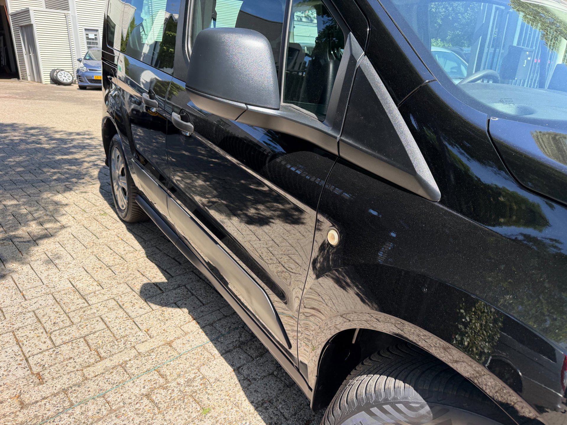Ford Tourneo Connect Compact 1.0 Trend (2018), foto 111