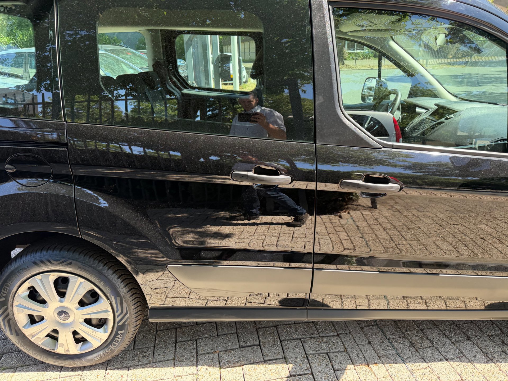 Ford Tourneo Connect Compact 1.0 Trend (2018), foto 115