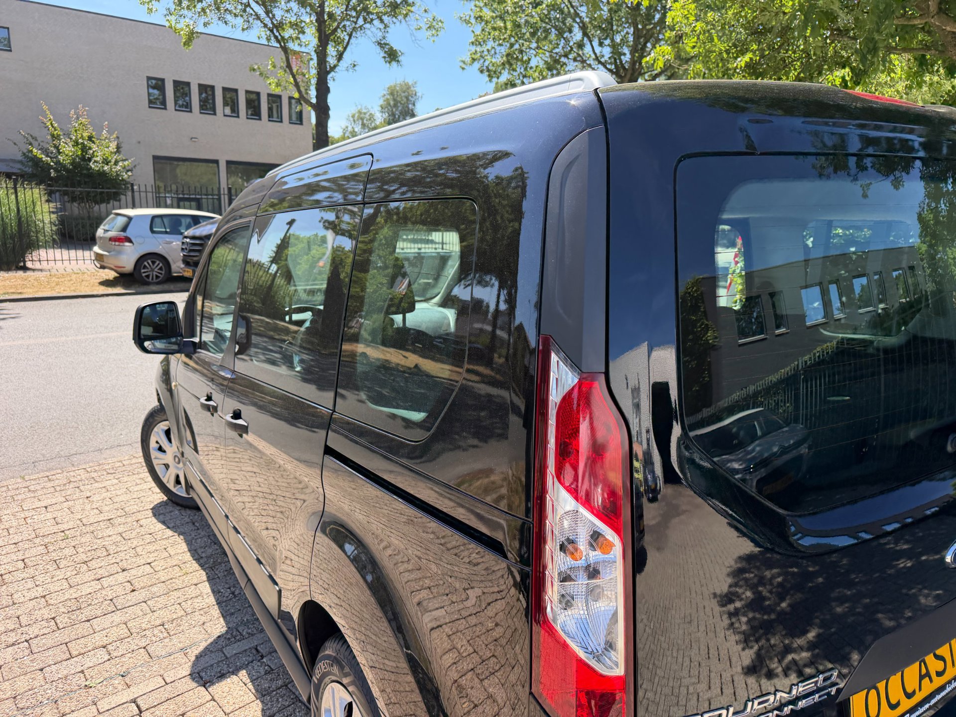 Ford Tourneo Connect Compact 1.0 Trend (2018), foto 122