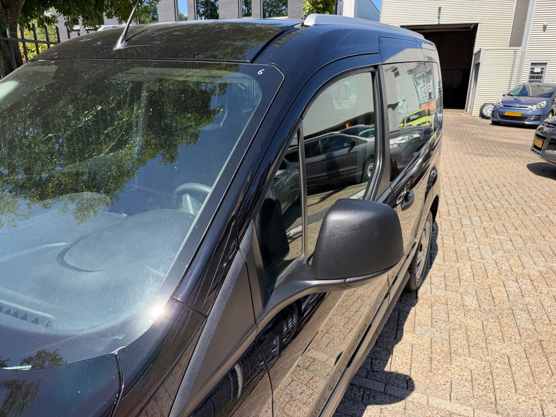 Ford Tourneo Connect Compact 1.0 Trend (2018), foto 135