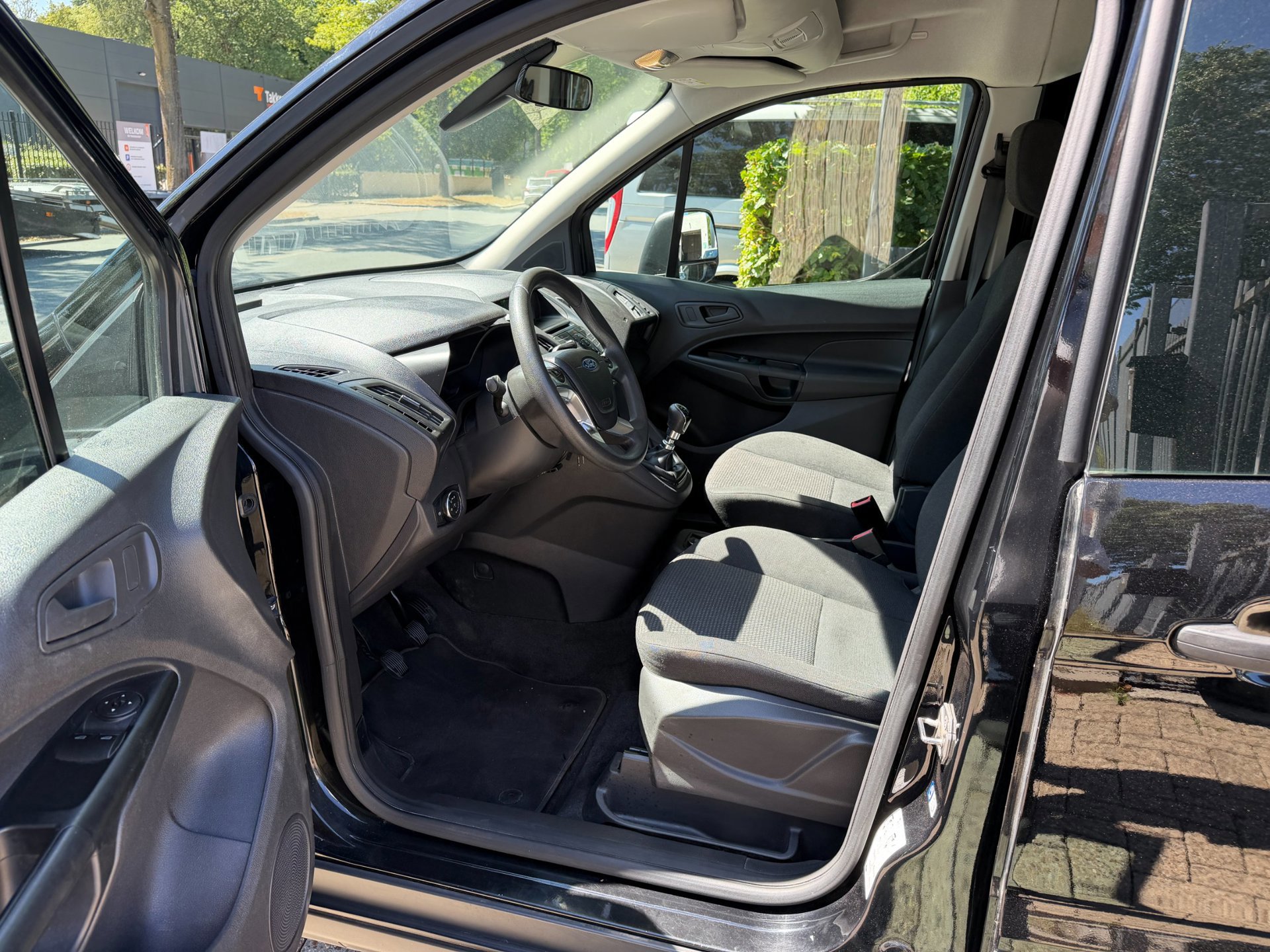Ford Tourneo Connect Compact 1.0 Trend (2018), foto 22