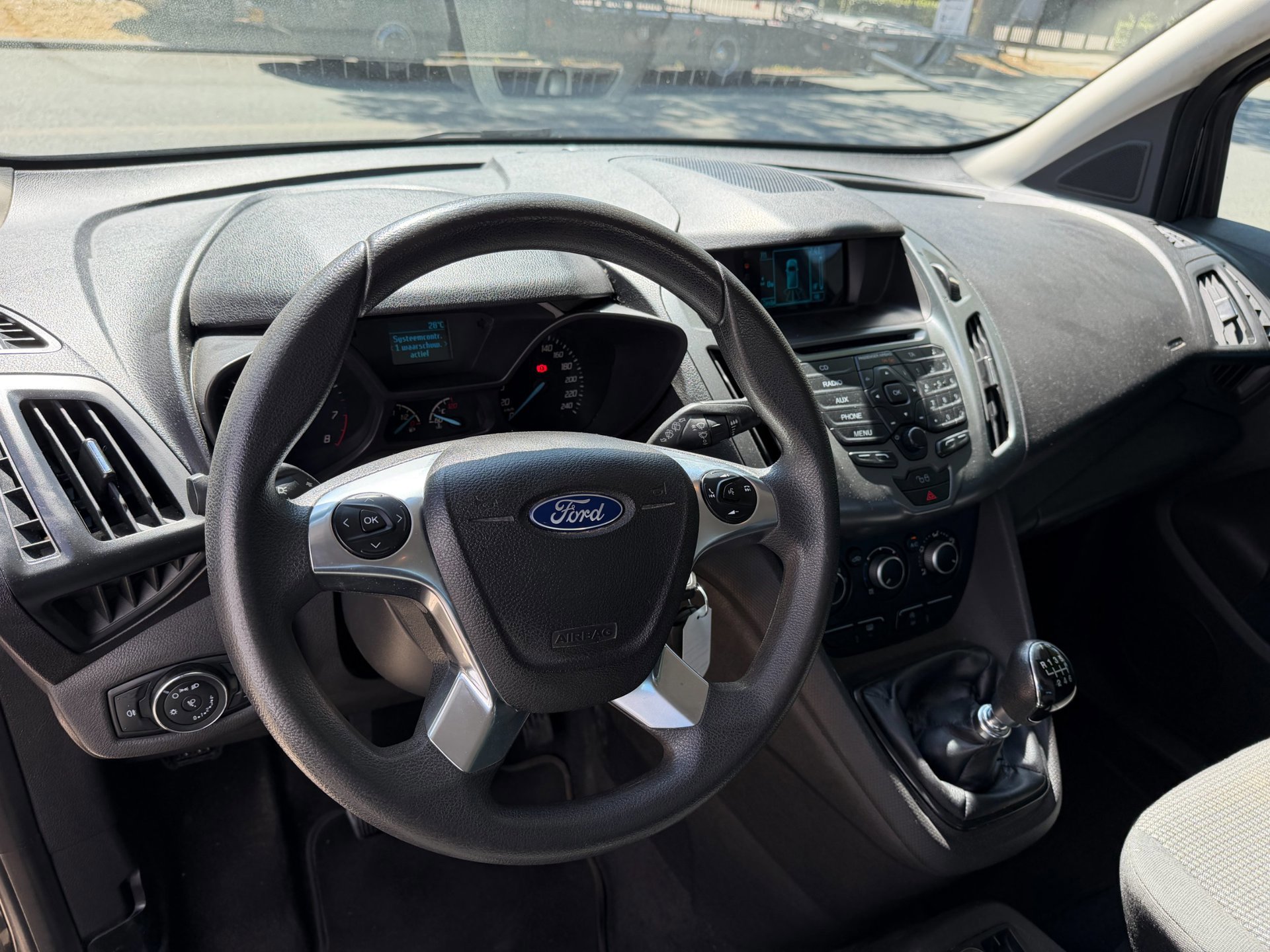 Ford Tourneo Connect Compact 1.0 Trend (2018), foto 25