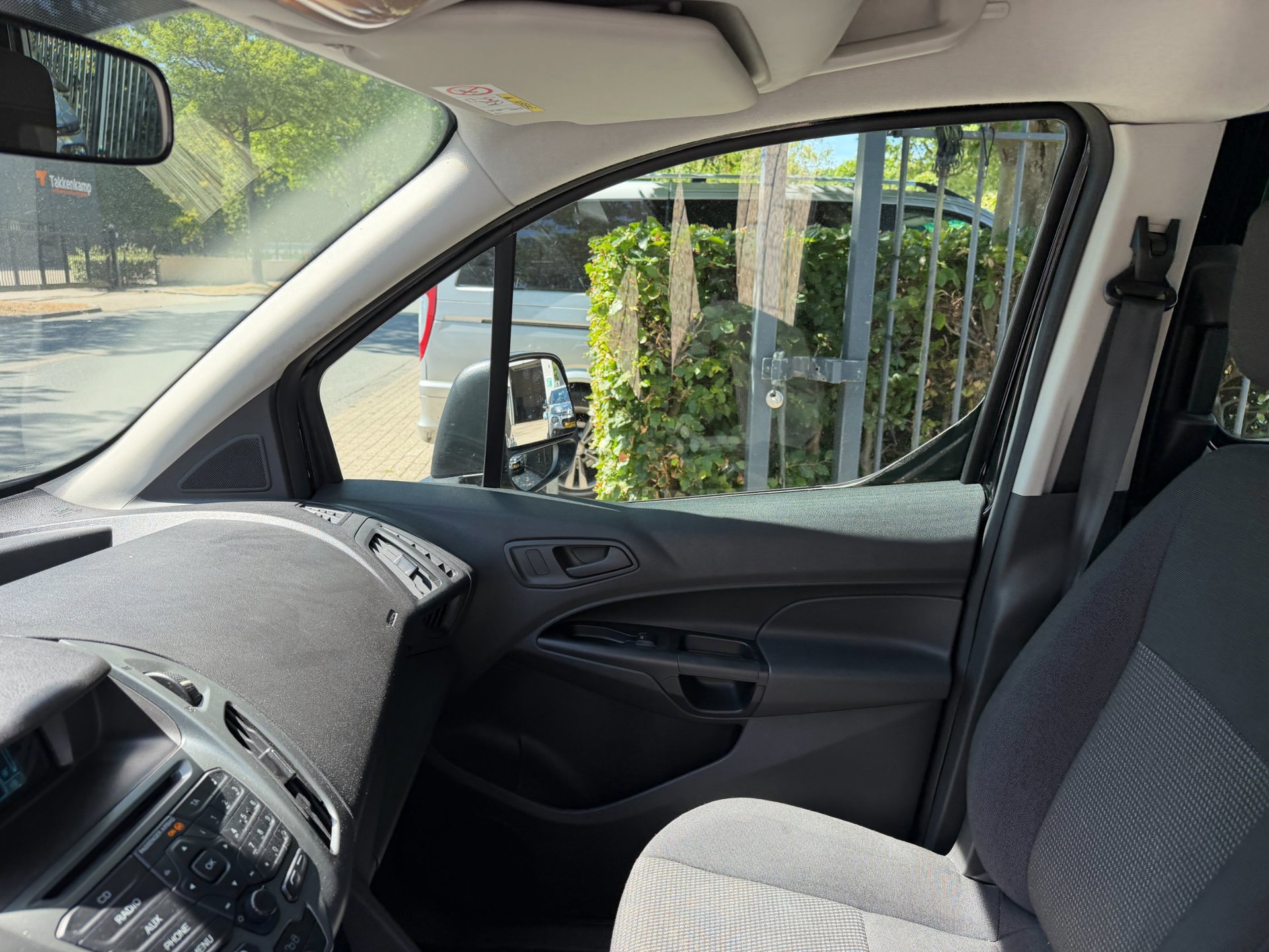 Ford Tourneo Connect Compact 1.0 Trend (2018), foto 27