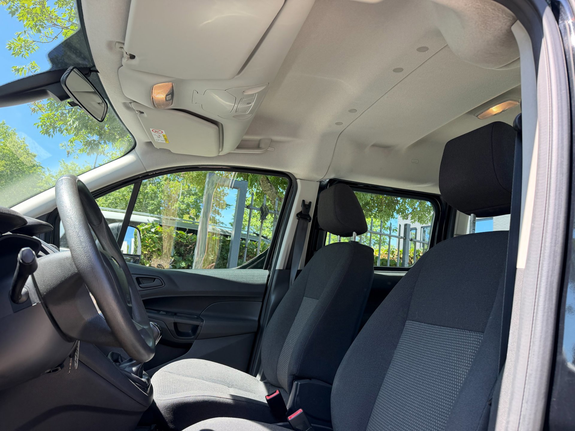 Ford Tourneo Connect Compact 1.0 Trend (2018), foto 33