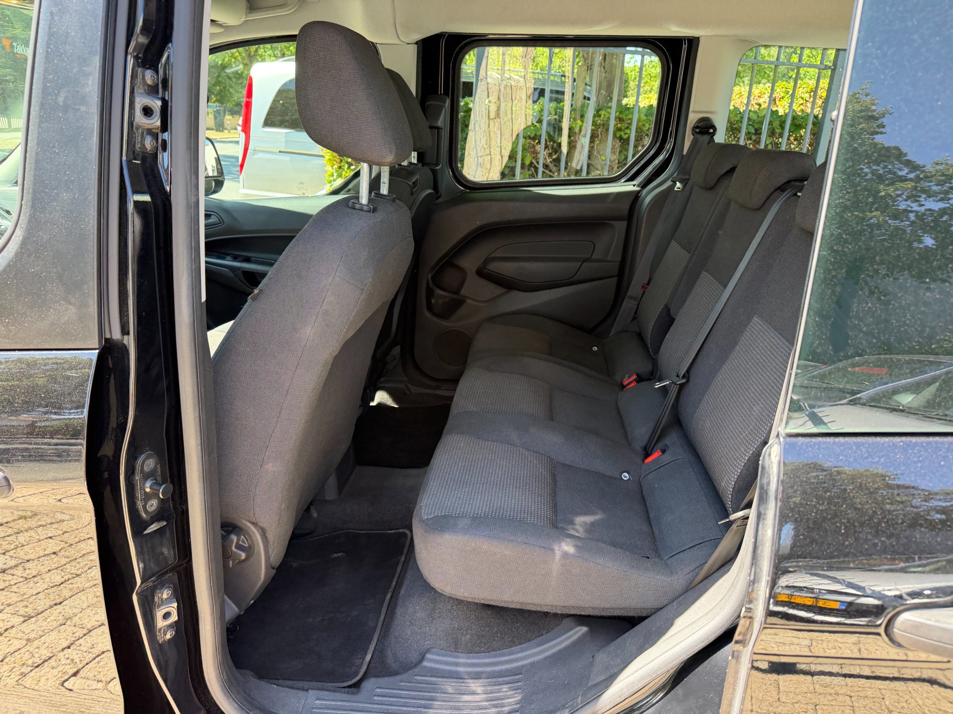 Ford Tourneo Connect Compact 1.0 Trend (2018), foto 35