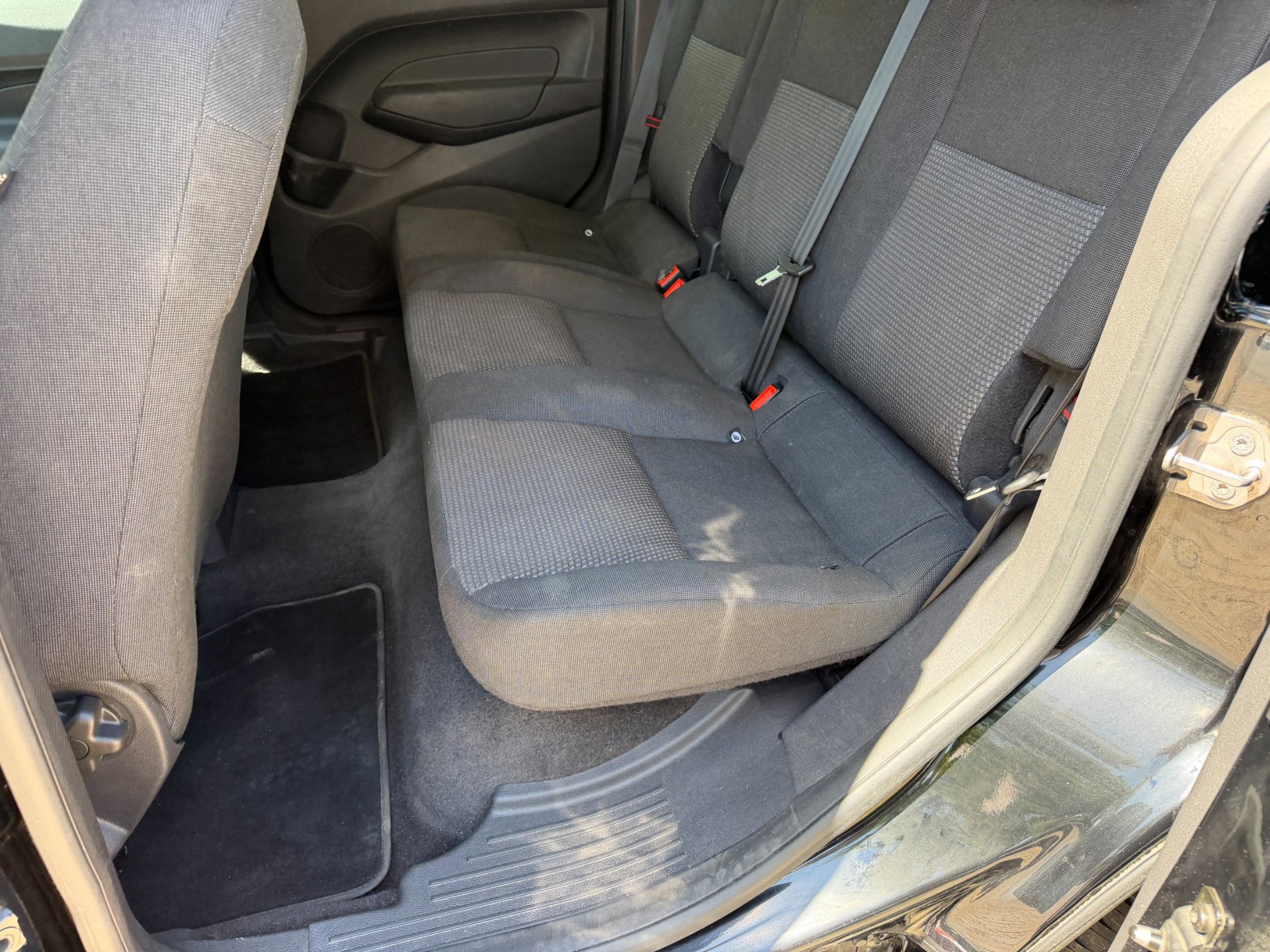 Ford Tourneo Connect Compact 1.0 Trend (2018), foto 41