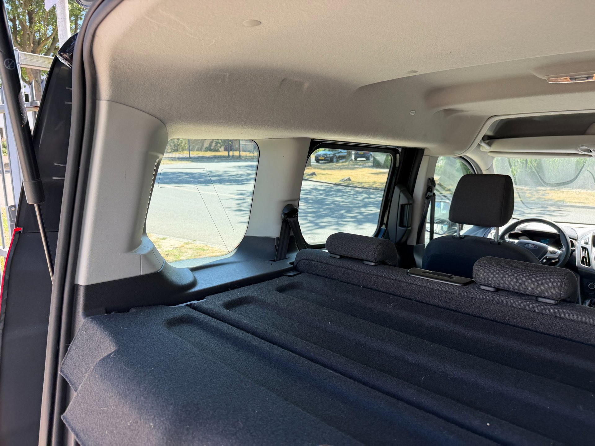 Ford Tourneo Connect Compact 1.0 Trend (2018), foto 44