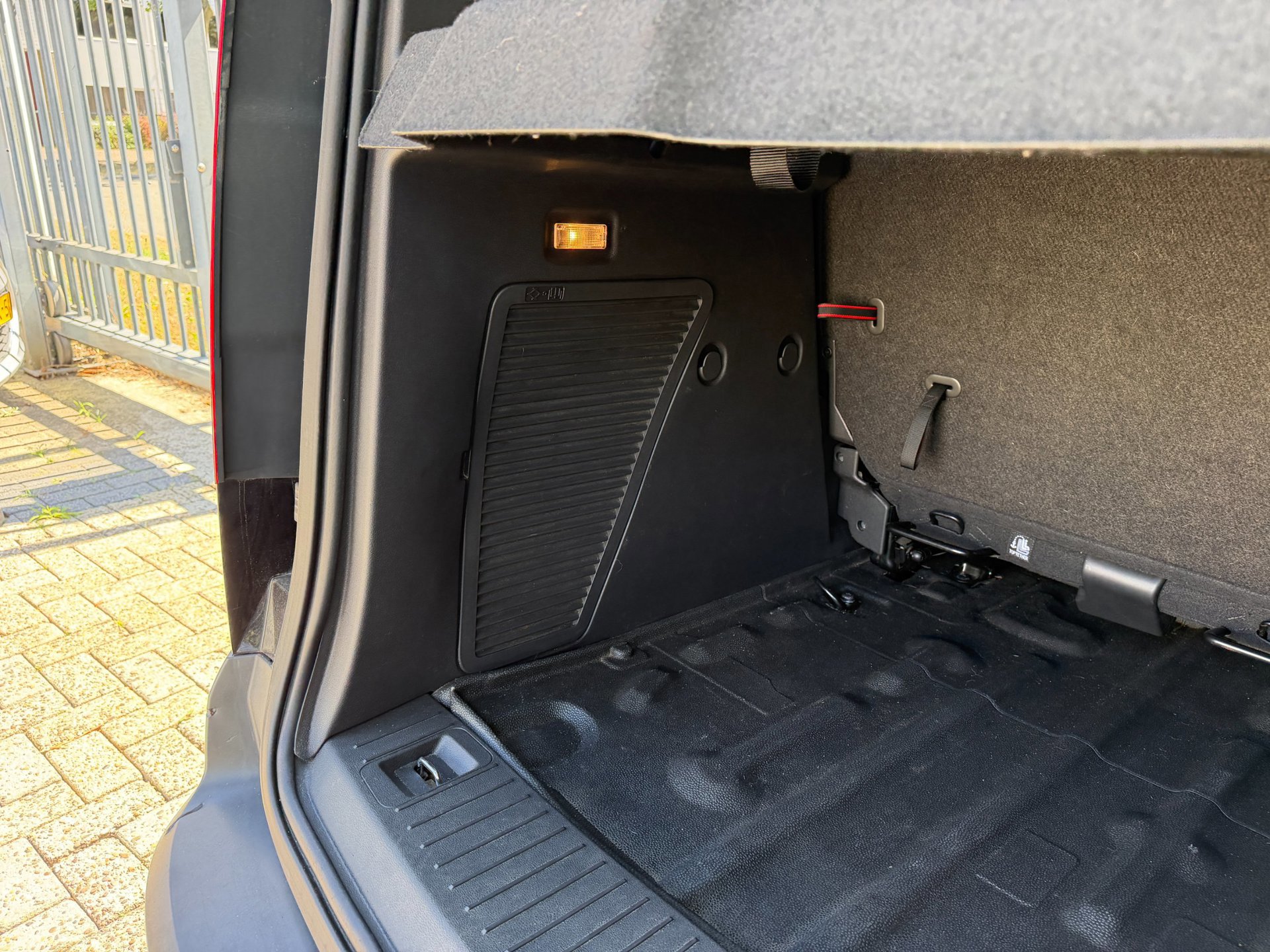 Ford Tourneo Connect Compact 1.0 Trend (2018), foto 49