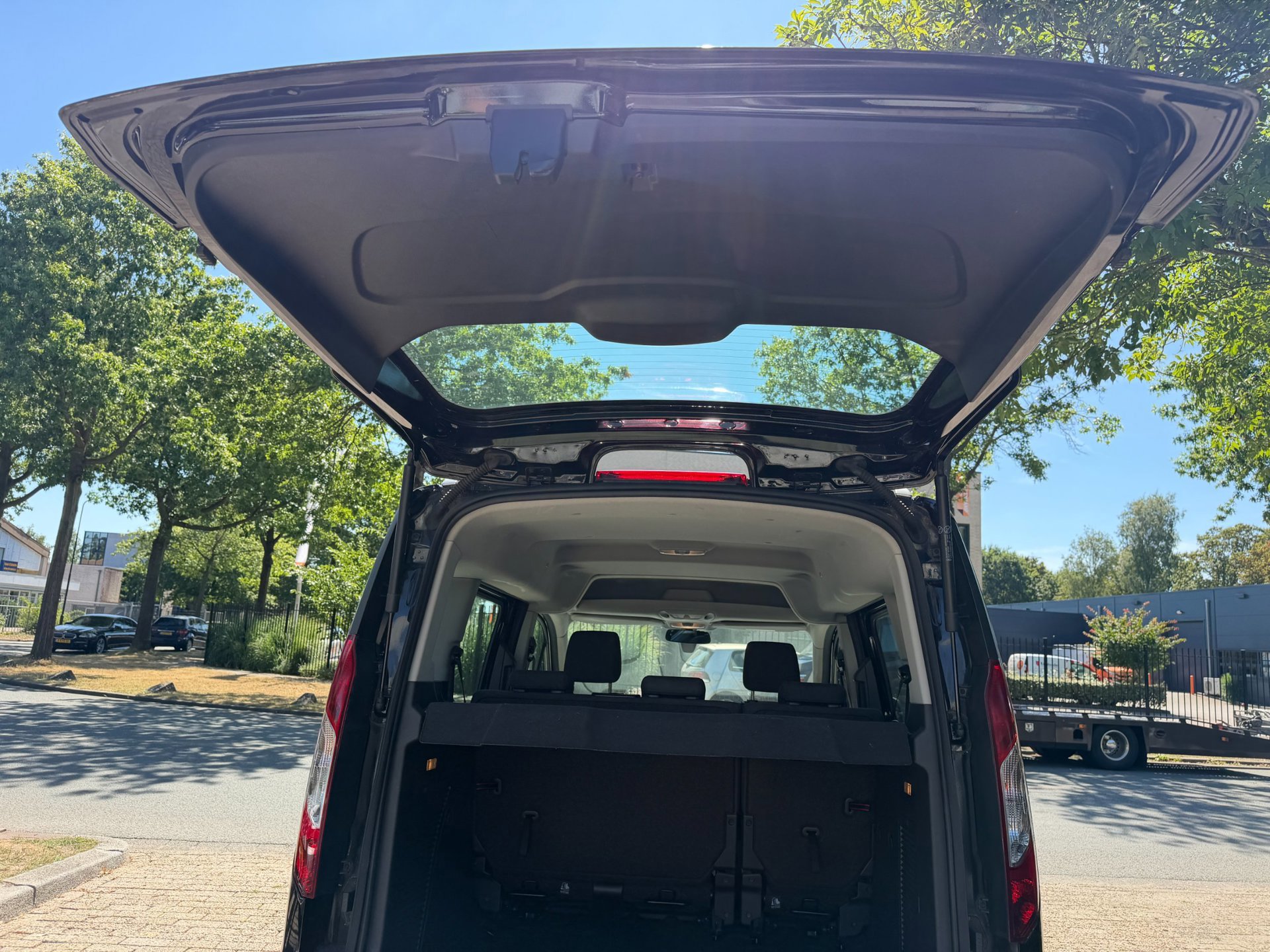 Ford Tourneo Connect Compact 1.0 Trend (2018), foto 50