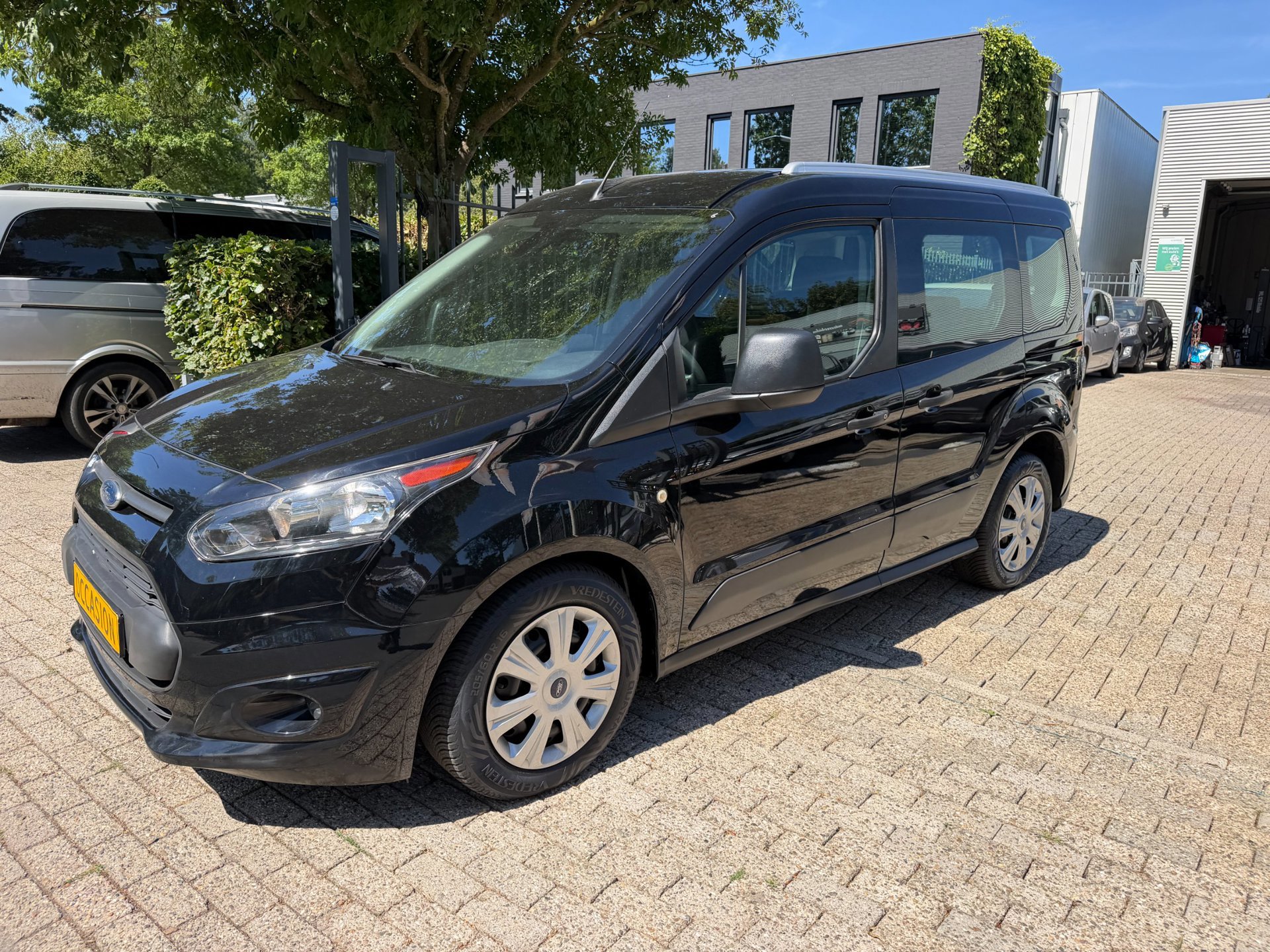 Ford Tourneo Connect Compact 1.0 Trend (2018), foto 6