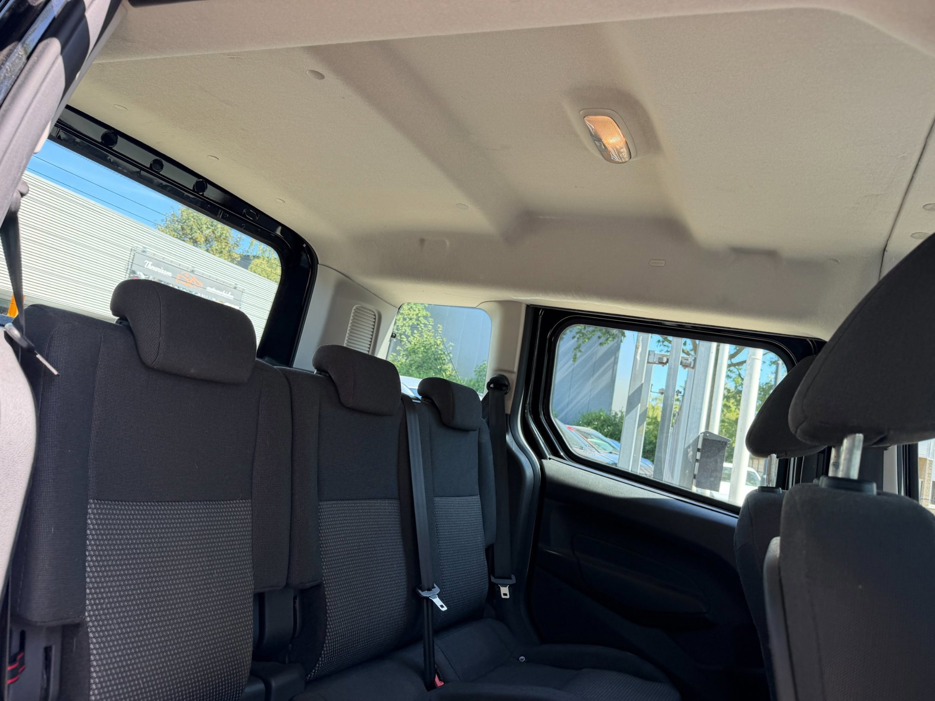 Ford Tourneo Connect Compact 1.0 Trend (2018), foto 57