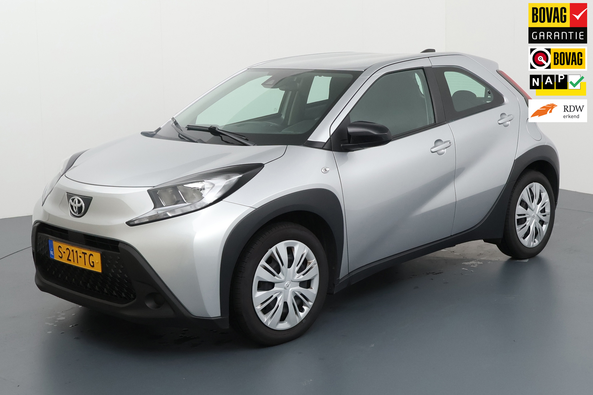 Toyota Aygo X 1.0 VVT-i MT Play (2023), foto 1