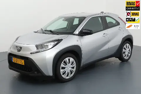 Toyota Aygo X 1.0 VVT-i MT Play (2023)