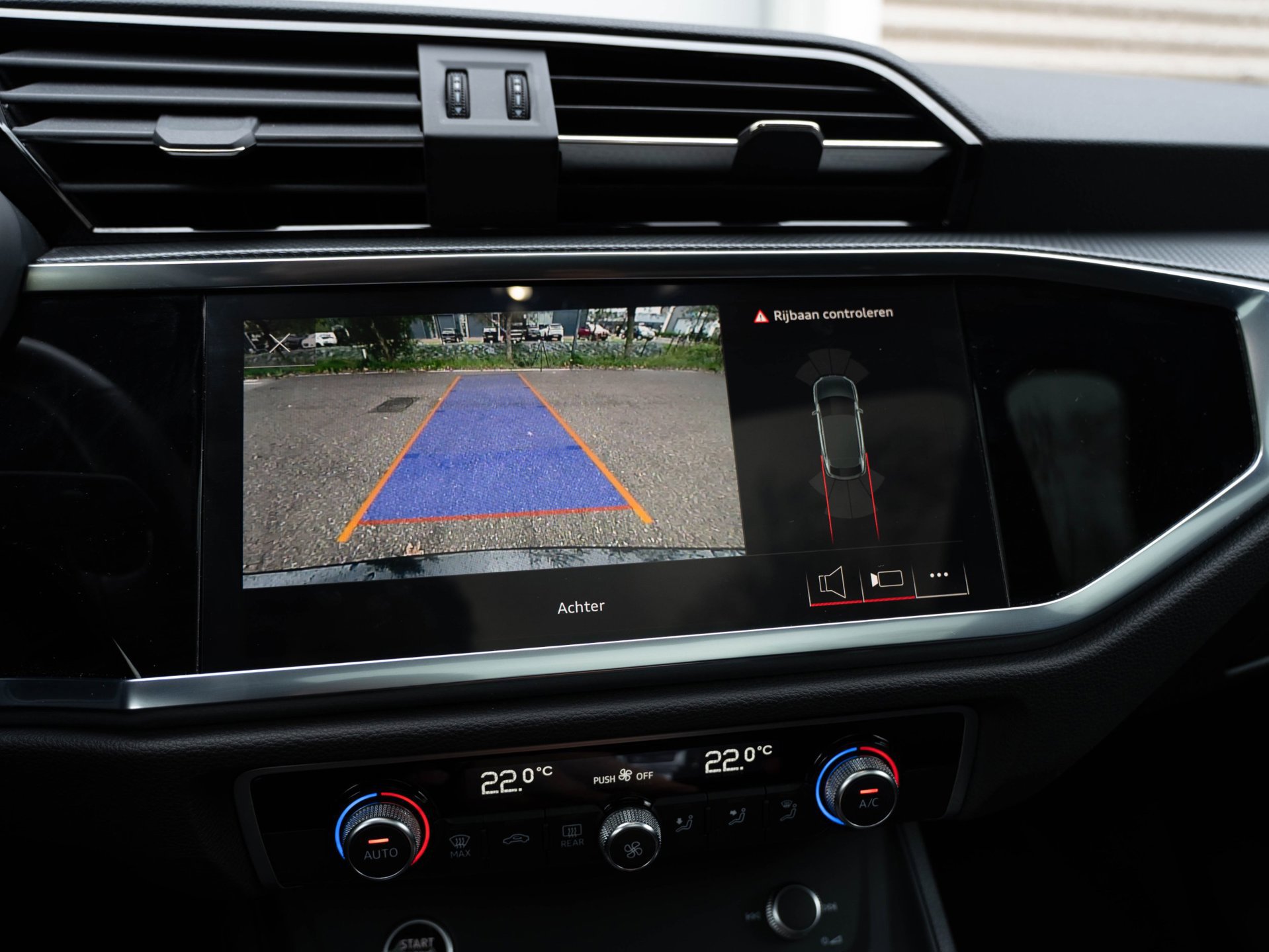 Audi Q3 Sportback 45 TFSI e S Edition (2024), foto 25