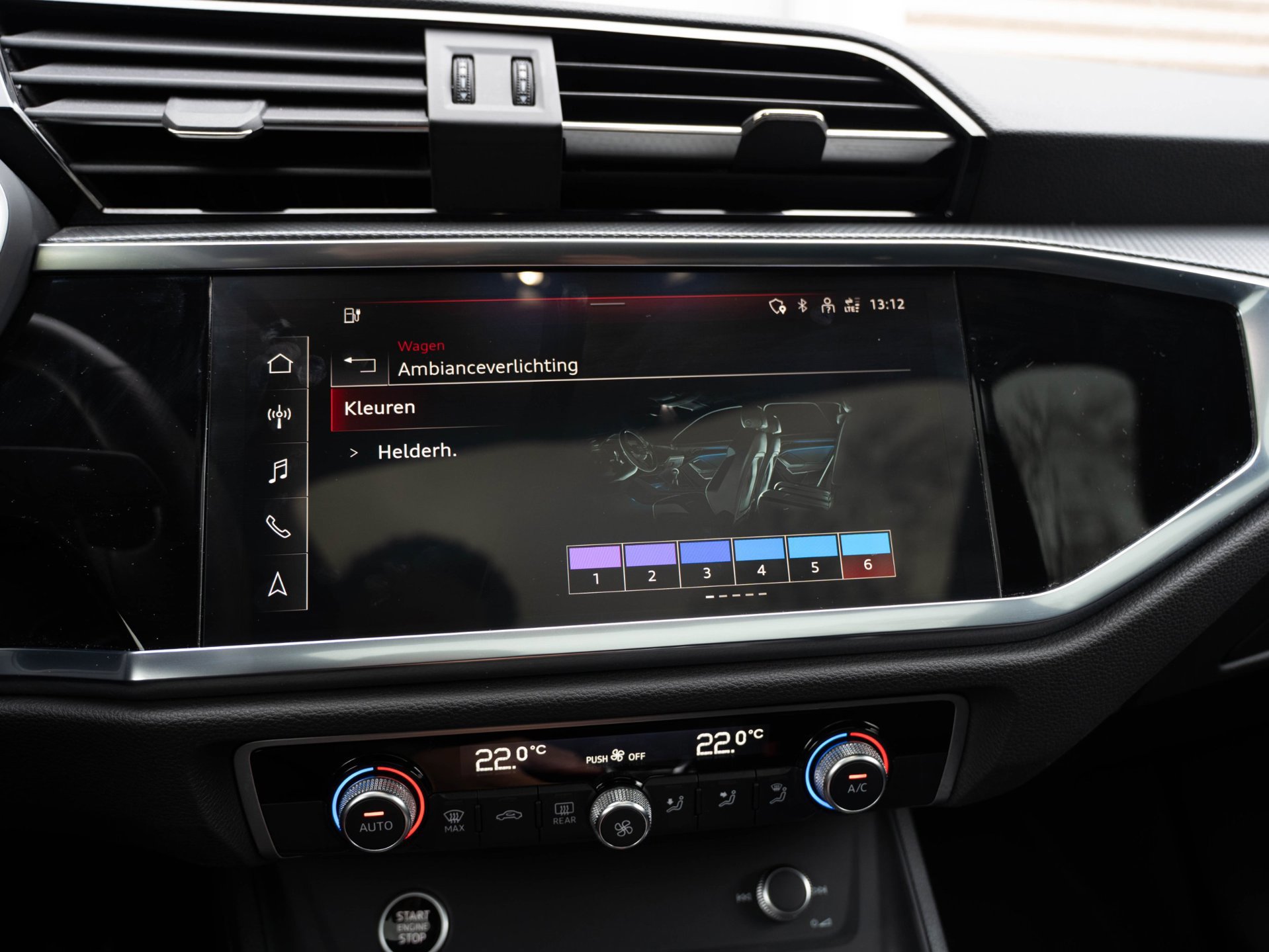 Audi Q3 Sportback 45 TFSI e S Edition (2024), foto 28