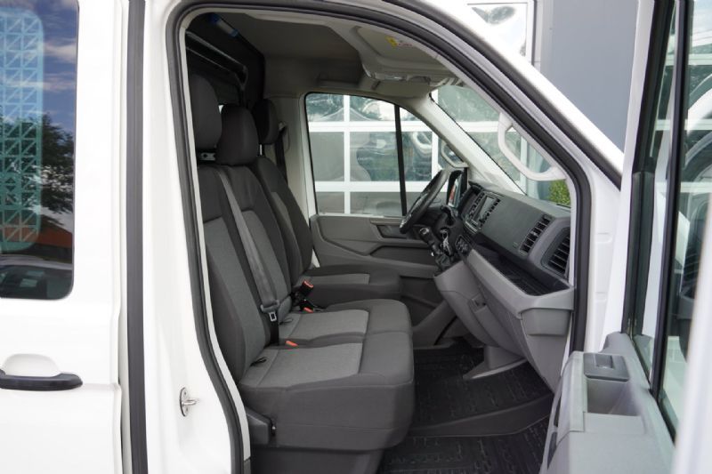 Volkswagen Crafter 2.0 TDI L3H3 Highline (2020), foto 12