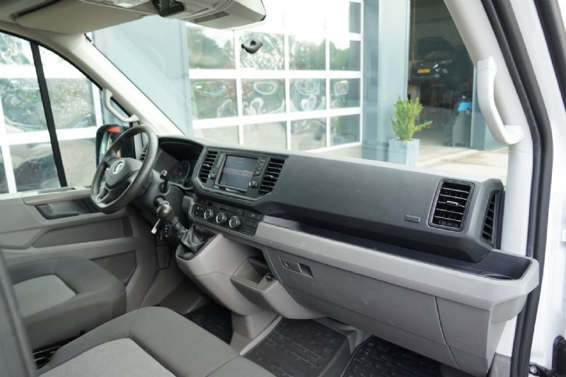 Volkswagen Crafter 2.0 TDI L3H3 Highline (2020), foto 13