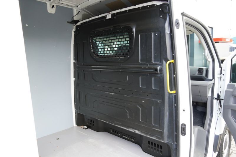 Volkswagen Crafter 2.0 TDI L3H3 Highline (2020), foto 8