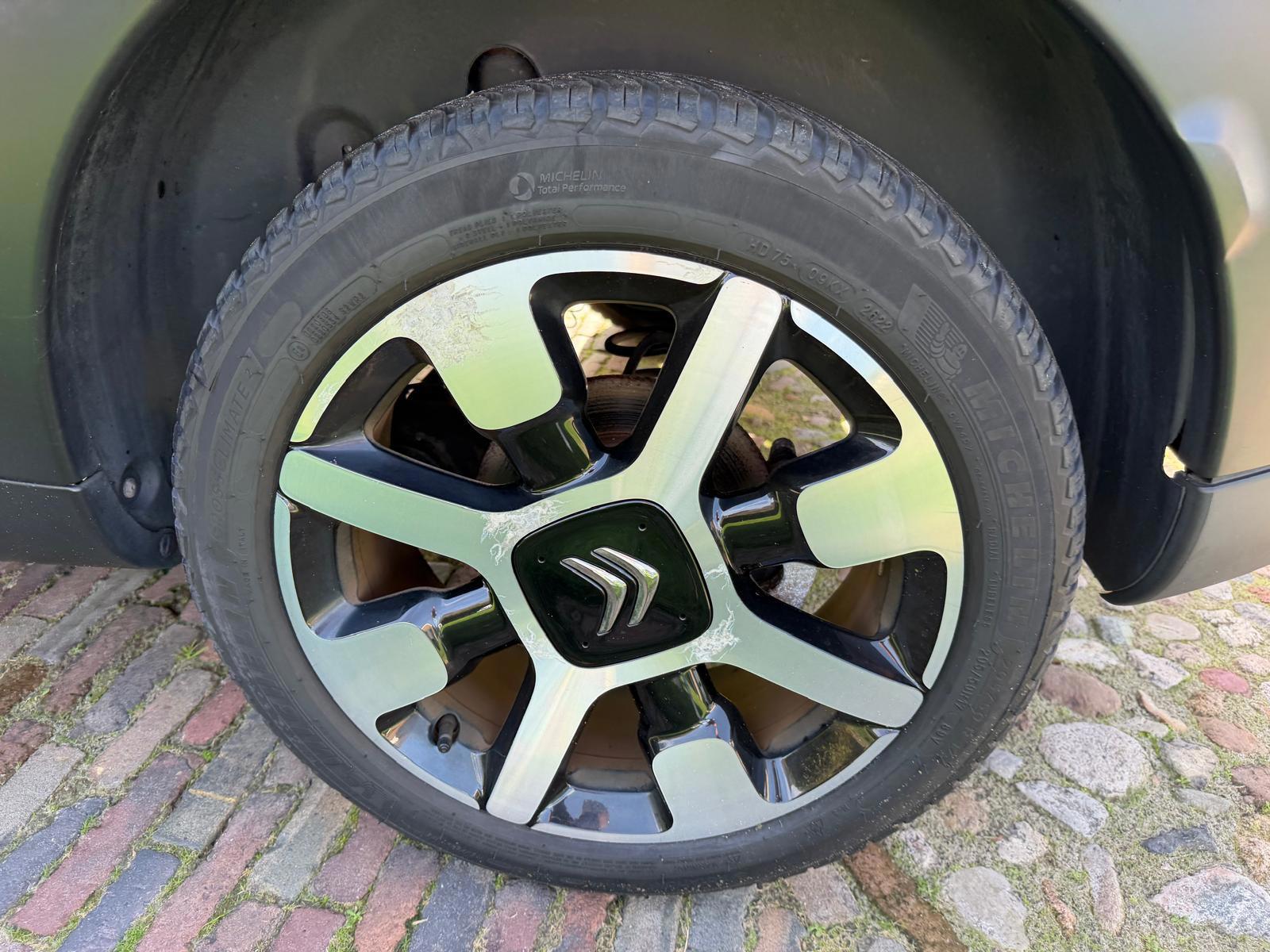 Citroen C4 Cactus 1.2 PureTech Business-NL auto-Camera (2018), foto 29
